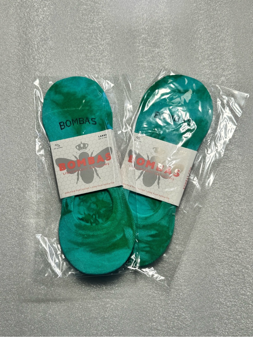 Bombas Unisex Lightweight Tie Dye No Show GREEN Socks 2-Pack Size Large